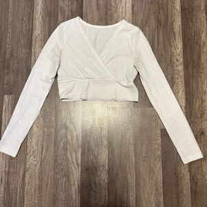 SHEIN White Ribbed Long Sleeve Crop Top